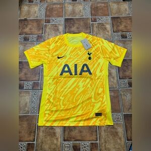 Nike Tottenham Hotspurs 2024/25 Goalkeeper Jersey Size M